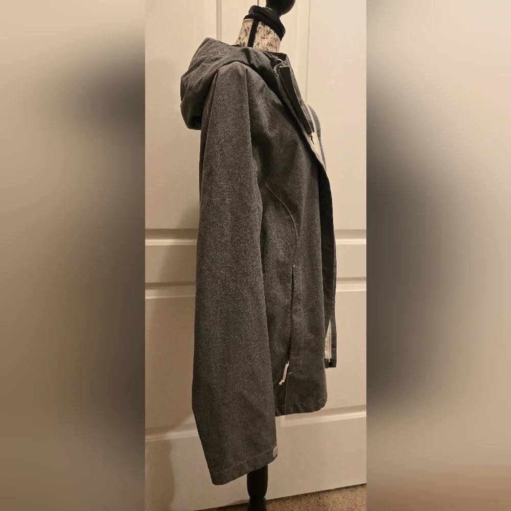 The North Face HyVent 2.5L Waterproof Gray Hooded Jacket XL - Picture 5 of 15